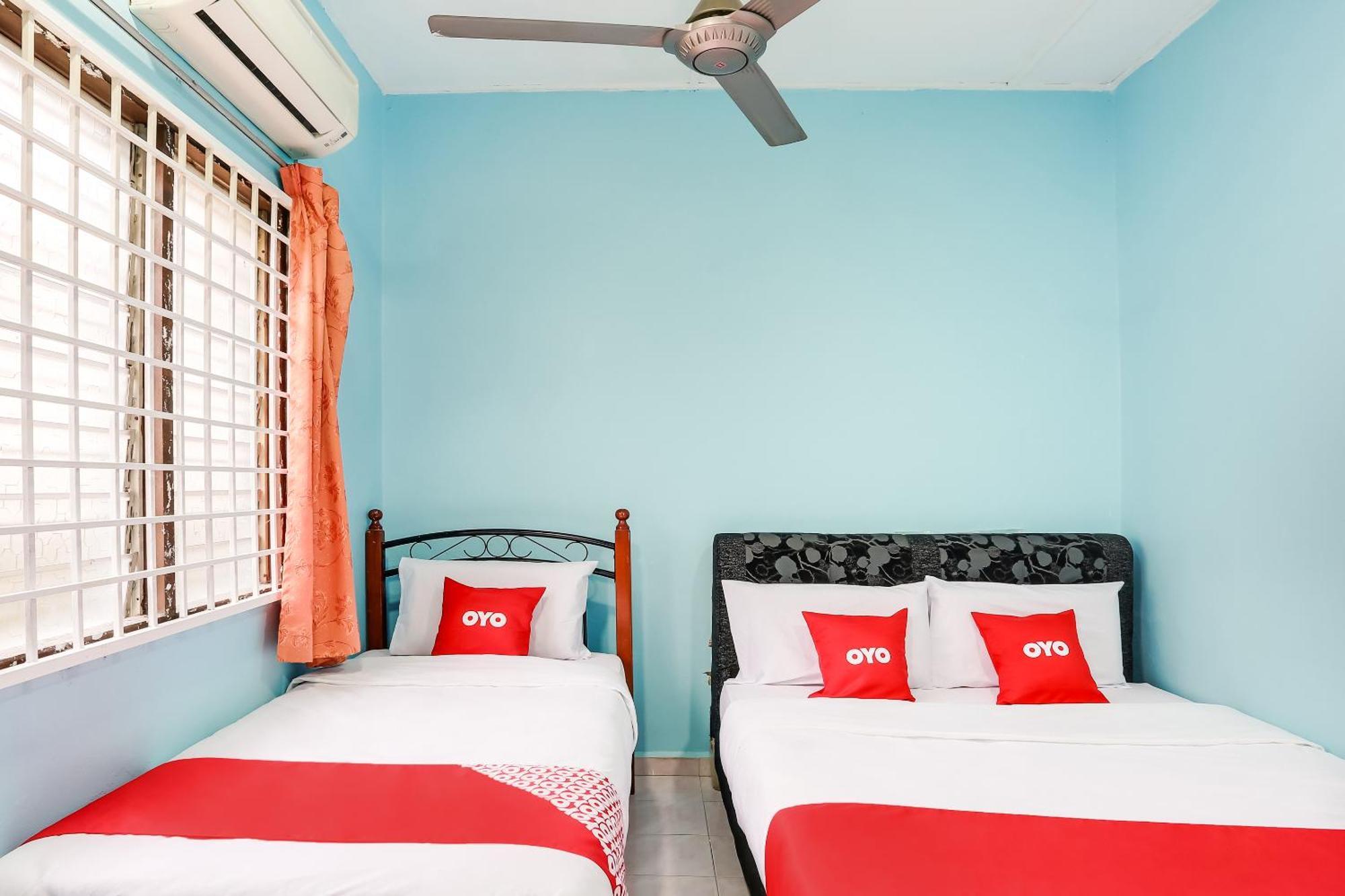 Oyo 44094 Bangi Lanai Hotel Экстерьер фото